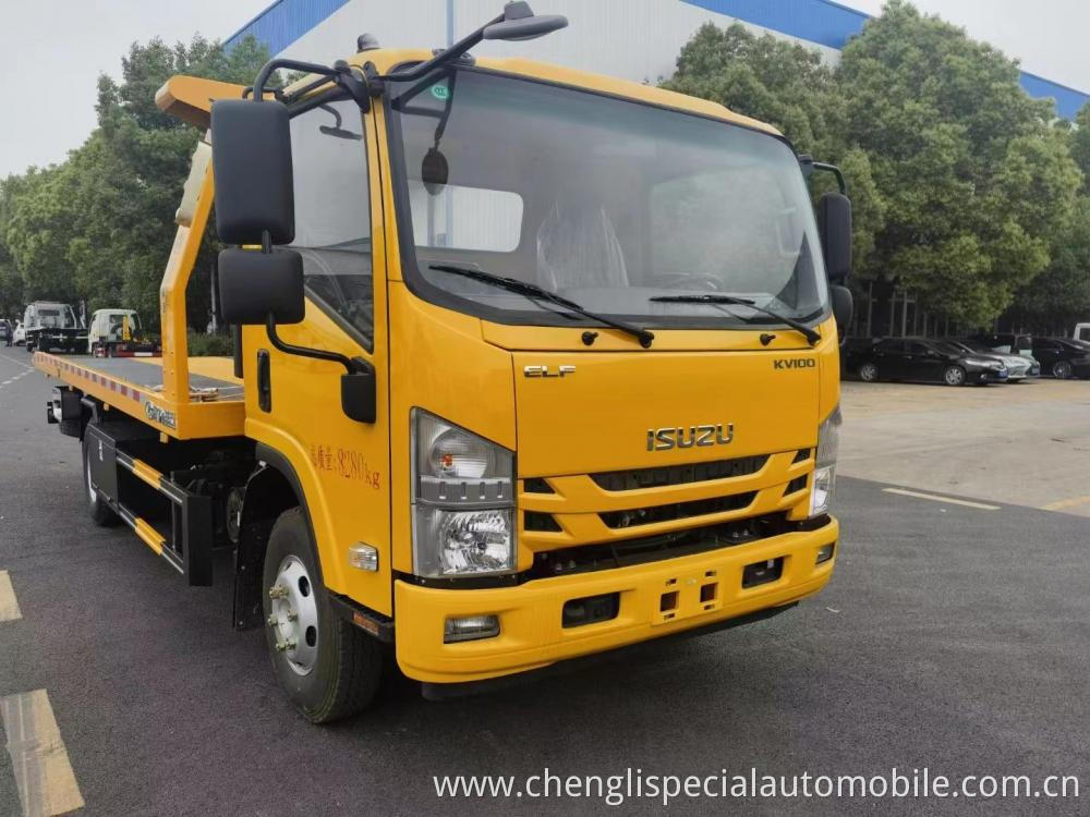 Isuzu 700p 4 Tons Wrecker Truck 1